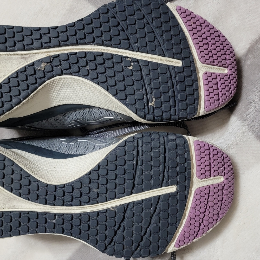 KURU Quantum Mesh womens gray and‎ lavender Size 7 Running Shoes - Picture 6 of 7